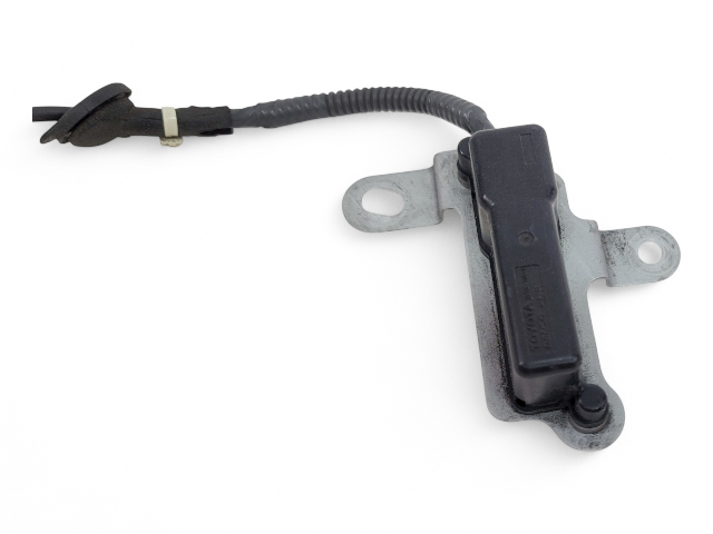 Lexus GS350 13-20 Tire Pressure Monitor Sensor TPMS 8976C-24011, E028, OEM, 2013, 2014, 2015, 2016, 2017, 2018, 2019, 2020