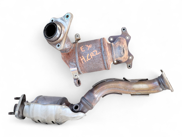 Honda CR-Z CRZ 11-16 Exhaust Manifold, Pipe Muffler (A) 1.5L, Set, 18190-RTW-A00, E030, OEM, 2011, 2012, 2013, 2014, 2015, 2016