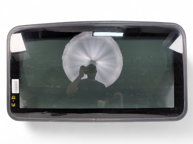 Toyota 4Runner 04-09 Sunroof Glass, Moon Sun Roof 63201-35084, E031, OEM, 2004, 2005, 2006, 2007, 2008, 2009
