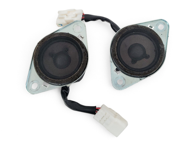 Toyota 4Runner 03-09 Door Audio Radio Dash Speaker Set 86160-35180, E031, OEM, 2003, 2004, 2005, 2006, 2007, 2008, 2009