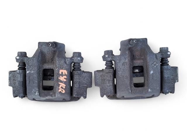 Toyota 4Runner 03-09 Rear Right/Left Brake Caliper Set, 47730-35170, E031, OEM, 2003, 2004, 2005, 2006, 2007, 2008, 2009