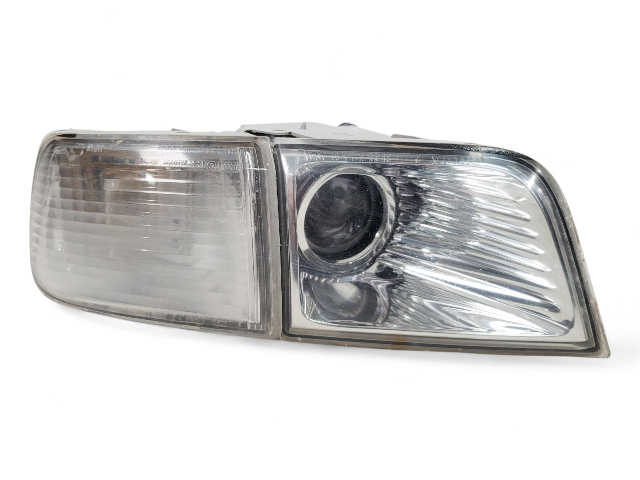 Toyota 4Runner 03-06 Front Left Bumper Fog Lamp Light, E031, OEM, 2003, 2004, 2005, 2006