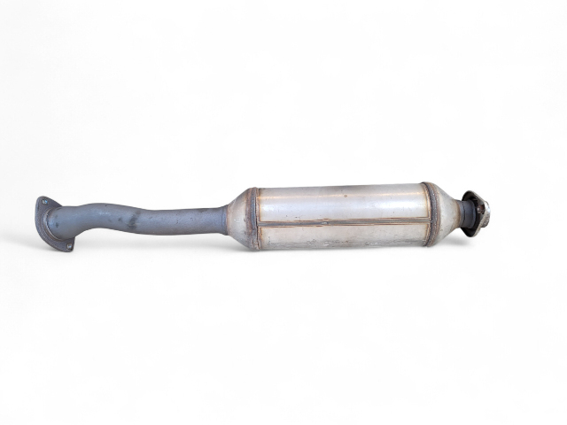 Lexus IS300 01-05 Center Exhaust Down Pipe Assembly, 17420-46550, E034, OEM, 2001, 2002, 2003, 2004, 2005