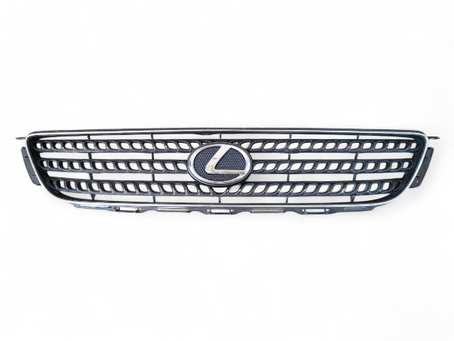 Lexus IS300 01-05 Front Bumper Lower Grille Grill With Emblem, 53101-53070, E034, OEM, 2001, 2002, 2003, 2004, 2005