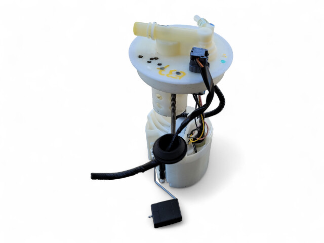 Honda CR-Z CRZ 11-12 Fuel Gas Pump Assembly 1.5L 4 Cylinder, 17045-SZT-L00, E037, OEM, 2011, 2012
