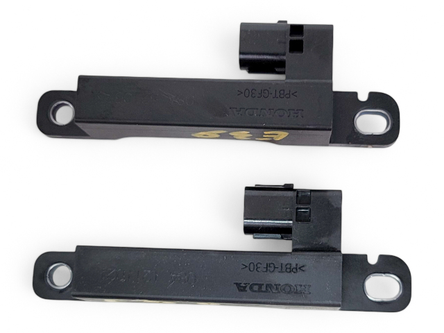 Honda Accord 18-22 Sensor Antenna Left/Right Set, 38387-TVA-A31, E039, OEM, 2018, 2019, 2020, 2021, 2022