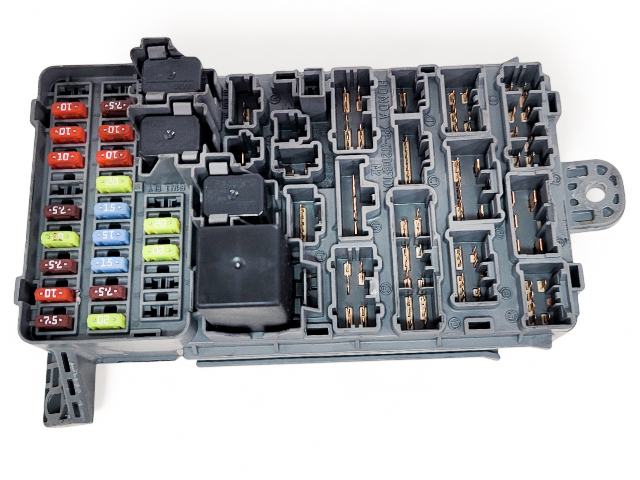 Honda Element 07-08 Interior Fuse Box Relay 38200-SCV-A33, E040, OEM, 2007, 2008