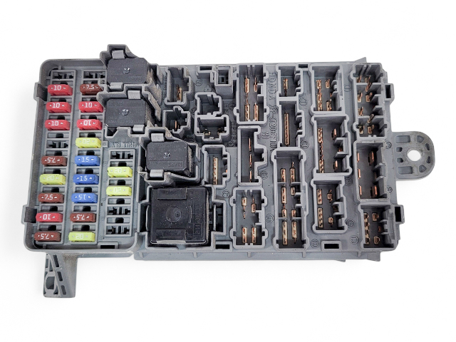 Honda Element 09-11 EX Interior Fuse Box Relay, 38200-SCV-A34, E041, OEM, 2009, 2010, 2011