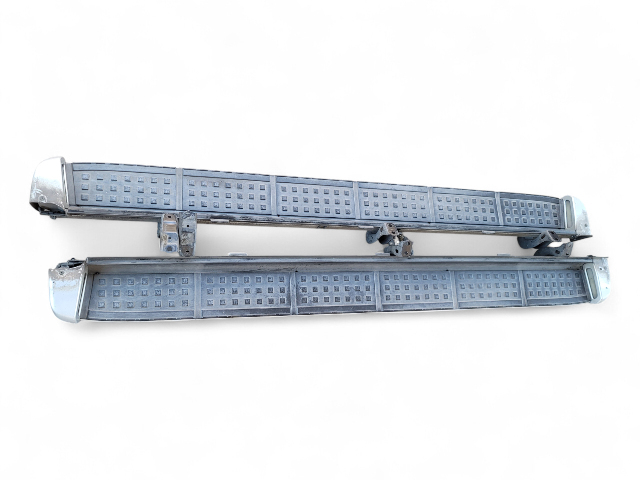 Toyota 4Runner 03-05, Rocker Side Step, Right/Left. Set, 51084-35150,  51083-35160, E042, OEM, 2003, 2004, 2005