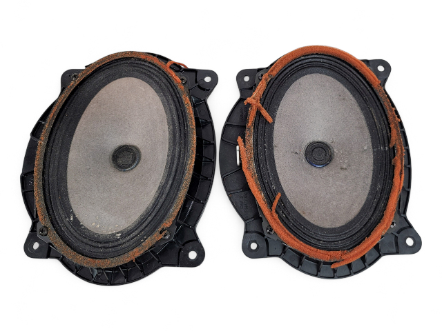 Toyota 4Runner 03-06 Door Radio Audio Speaker, Front Left/Right, 86160-35190, E042, OEM, 2003, 2004, 2005, 2006
