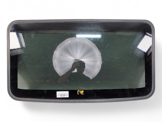 Toyota 4Runner 03-04 Sunroof Glass, Moon Sun Roof 63201-35081, E042, OEM, 2003, 2004