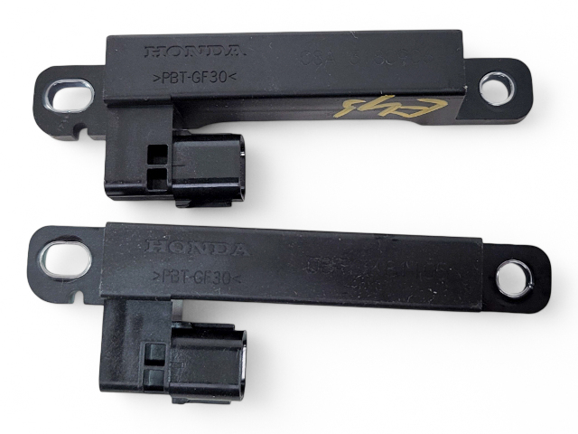 Honda Accord 18-22 Sensor Antenna Left/Right Set, 38387-TVA-A31, E043, OEM, 2018, 2019, 2020, 2021, 2022
