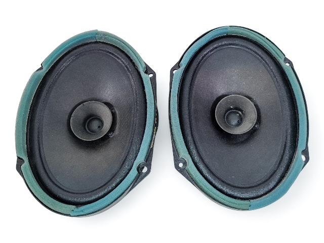 Mazda 3 Speed 04-09 Front Left/Right Door Speaker Set, GJ6A-66-960, E044, OEM, 2004, 2005, 2006, 2007, 2008, 2009