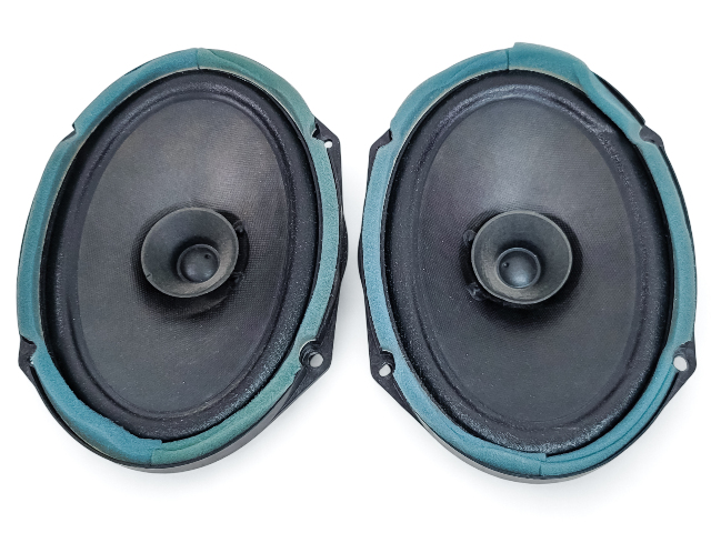 Mazda 3 Speed 04-09 Rear Left/Right Door Speaker Set, GJ6A-66-960, E044, OEM, 2004, 2005, 2006, 2007, 2008, 2009