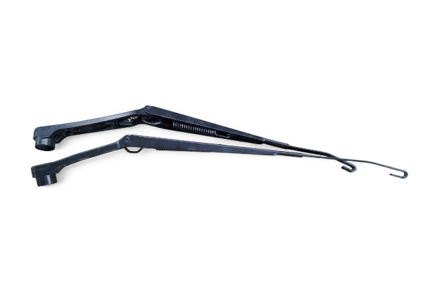 Scion FR-S 13-16 Windshield Wiper Arm Blade Set Left/Right SU003-02673, E045, OEM, 2013, 2014, 2015, 2016