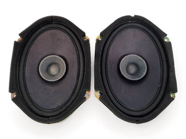 Mazda RX-8 RX8 04-11 Front Left/Right Door Speaker Set, GJ6A-66-960, E046, OEM, 2004, 2005, 2006, 2007, 2008, 2009, 2010, 2011