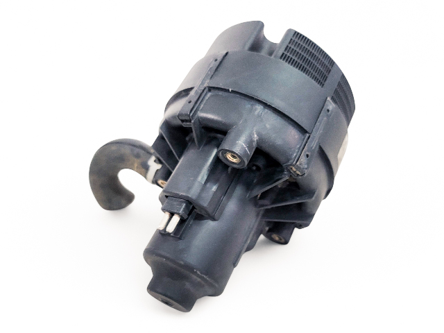 Mazda RX-8 RX8 04-09 Secondary Air Injection Pump Smog N3H1-13-81XD, E046, OEM, 2004, 2005, 2006, 2007, 2008, 2009