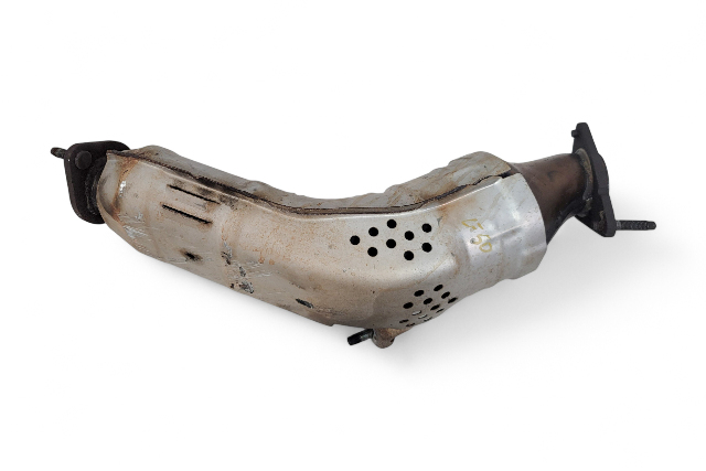 Infiniti G37 09-13 Right Engine Exhaust Manifold Downpipe 3.7L, B08B2-1MD0B, E050, OEM, 2009, 2010, 2011, 2012, 2013