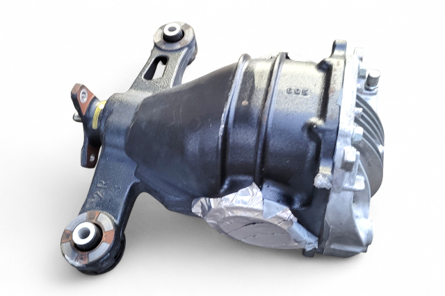 Lexus GS350 13-20 Rear Differential Case Carrier RWD 41110-30B90, E053, OEM, 2013, 2014, 2015, 2015, 2016, 2017, 2018, 2019, 2020