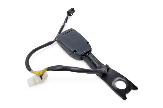 Lexus IS300 02-05 Front Right/Passenger Seat Belt Buckle 73230-53121-C0, E056, OEM, 2002, 2003, 2004, 2005