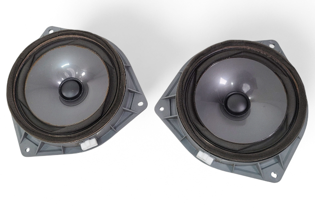 Lexus IS300 01-05 Front Door Audio Speaker Left/Right Set of 2 86160-53140, E056, OEM, 2001, 2002, 2003, 2004, 2005