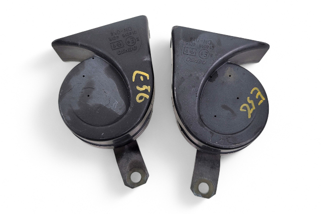 Lexus IS300 01-05 Low/High Note Horn Assembly Set, 86520-51010, E056, OEM, 2001, 2002, 2003, 2004, 2005