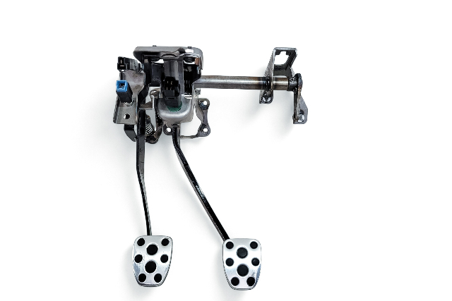 Scion FR-S 13-16 Brake Stop Pedal, Manual Clutch Pedal w/Bracket and Sensors SU003-00945, E057, OEM, 2013, 2014, 2015, 2016