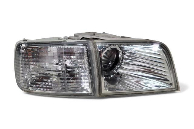 Toyota 4Runner 03-06 Front Left Bumper Fog Lamp Light, E059, OEM, 2003, 2004, 2005, 2006