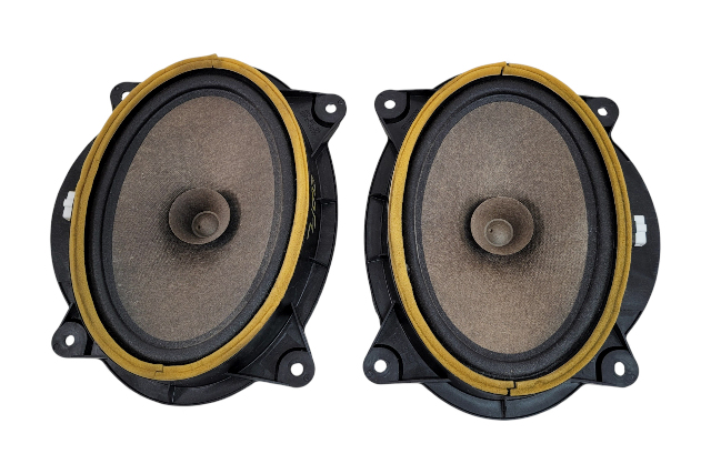 Toyota 4Runner 03-09 Front Door Radio Audio Speaker Set (2) 86160-AA382, E060, OEM, 2003, 2004, 2005, 2006, 2007, 2008, 2009