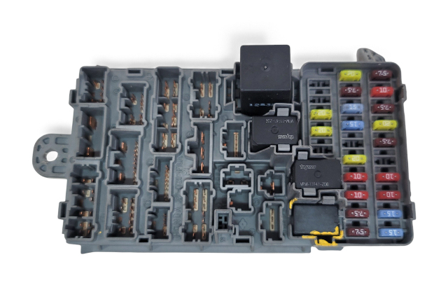 Honda Element 03-04 EX Interior Fuse Box Relay A/T 38200-SCV-A31, E061, OEM, 2003, 2004