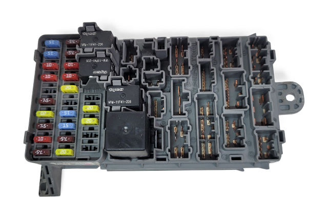 Honda Element 03-04 EX Interior Fuse Box Relay A/T 38200-SCV-A31, E063, OEM, 2003, 2004