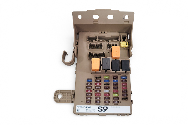 Subaru Forester 19-21 Fuse Relay Junction Holder Box, E064, OEM, 2019, 2020, 2021