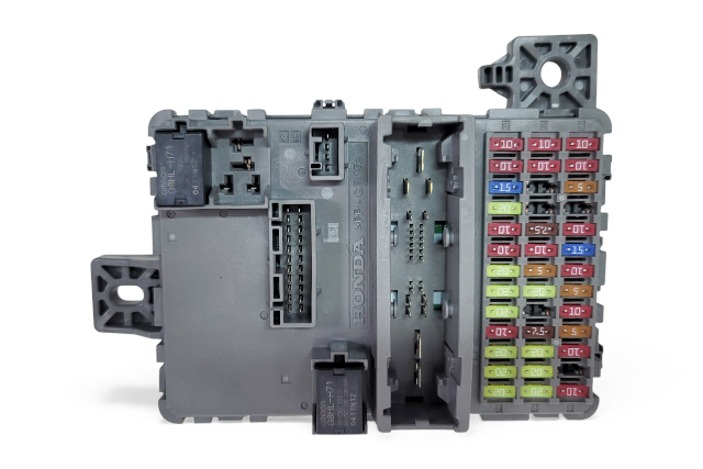Honda Insight 19-22 Interior Fuse Box Relay Unit Module 38200-TXM-A01, E066, OEM, 2019, 2020, 2021, 2022