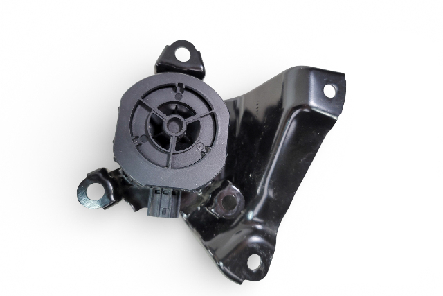 Honda Insight 21-22 Pedestrian Vehicle Speaker Signal Audible 37450-TKN-H01, E066, OEM, 2021, 2022