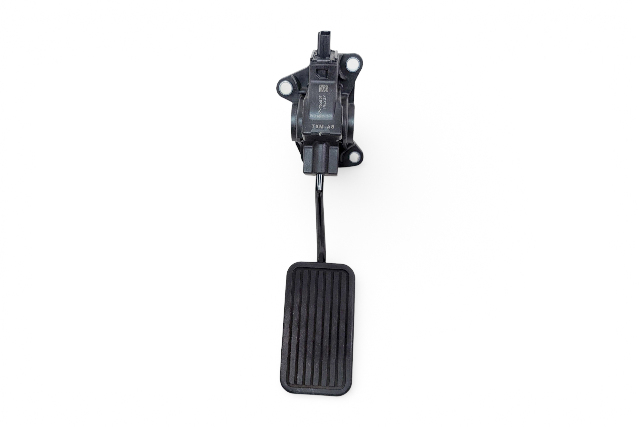 Honda Insight 19-22 Gas Pedal Accelerator Pedal Assembly 17800-TXM-A81, E066, OEM, 2019, 2020, 2021, 2022