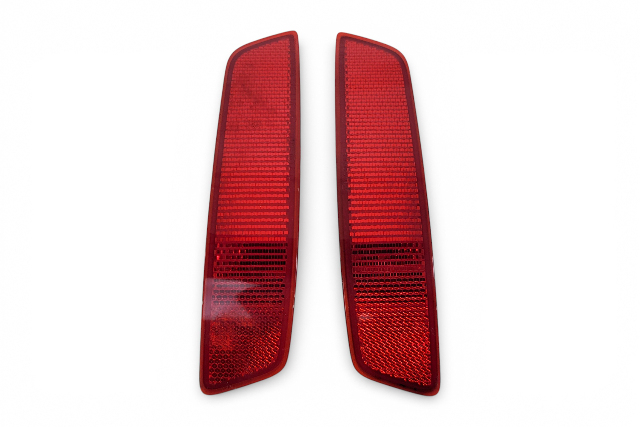 Lexus ES300h 13-18 Rear Right/Left Bumper Reflector Marker 81910-30040, E068, OEM, 2013, 2014, 2015, 2016, 2017, 2018