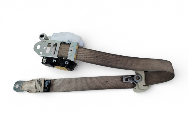 Lexus ES300h 13-16 Seatbelt Front Left/Driver Seat Belt Ivory, 73220-33470-A2, E068, OEM, 2013, 2014, 2015, 2016