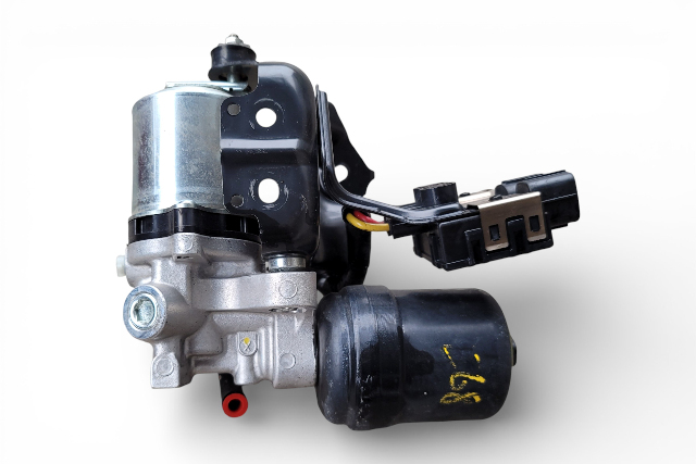 Lexus ES300h 13-18 ABS Anti Lock Brake Booster Pump Module 47070-33020, E068, OEM, 2013, 2014, 2015, 2016, 2017, 2018