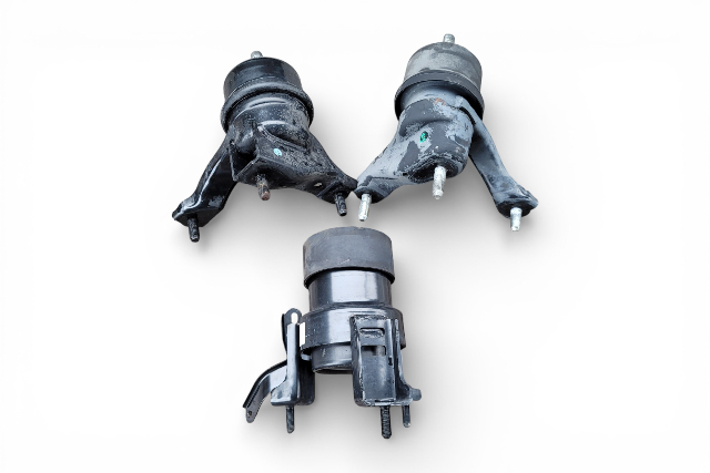 Lexus ES300h 13-18 4 Cyl Engine Motor Mount Set(3) 12372-28250, 12362-0V060, E068, OEM, 2013, 2014, 2015, 2016, 2017, 2018