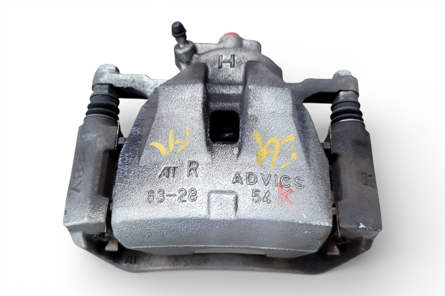 Lexus ES300h 13-18 Front Right/Passenger Side Brake Caliper, 47730-33361, E068, OEM, 2013, 2014, 2015, 2016, 2017, 2018