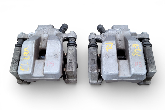 Lexus ES300h 13-18 Rear Left/Right Side Brake Caliper Set, 47850-33250, 47830-33250, E068, OEM, 2013, 2014, 2015, 2016, 2017, 2018