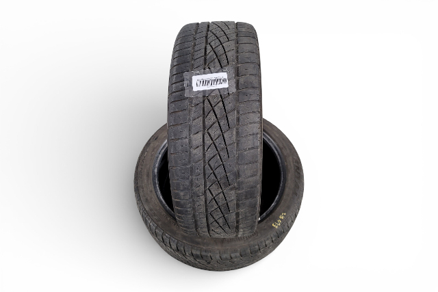 Used Tire 215/45/R18 Continental Extreme Contact DWS06 Plus Set(2), E069, OEM, 2016