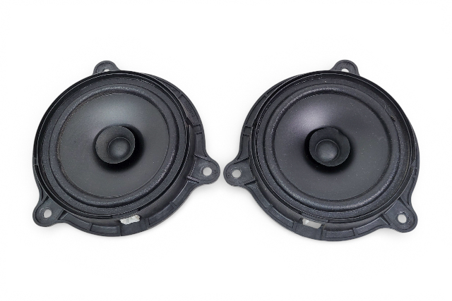 Nissan Leaf 15-24 Front/Rear Door Radio Audio Speaker Left/Right Set, 28156-9FF0A, E070, OEM, 2015, 2016, 2017, 2018, 2019, 2020, 2021, 2022, 2023, 2024