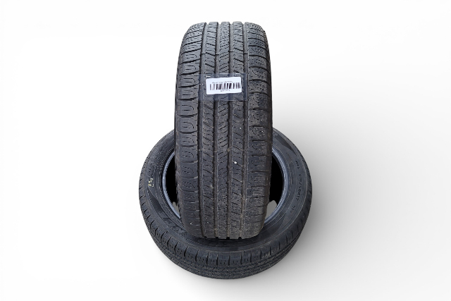 Used Tire 215/55/R17 Goodyear Assurance All Season Set(2), E070, OEM, 2022