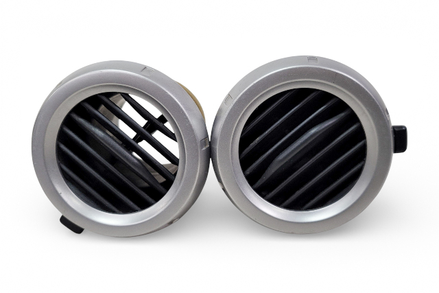 Honda Element 07-08 EX A/C Air Vent Panel Left/Right Side Set Silver 77630-SCV-A02ZA, E079, OEM, 2007, 2008