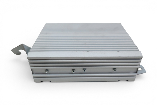 Honda Element 03-11 Audio Radio Amplifier Module Unit 39186-SCV-A01, E079, OEM, 2003, 2004, 2005, 2006, 2007, 2008, 2009, 2010, 2011