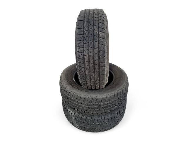 Used Tire Michelin Defender LTX M/S  215/70R16 Set of (3) 2018