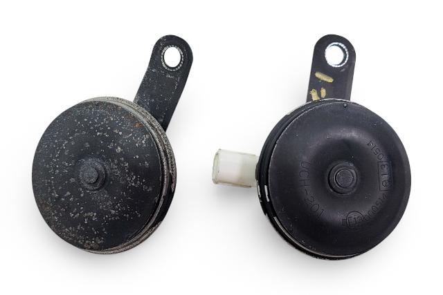 Honda CR-Z CRZ 11-16 High/Low Note Pitch Horn Signal Set, F001, OEM, 2011, 2012, 2013, 2014, 2015, 2016