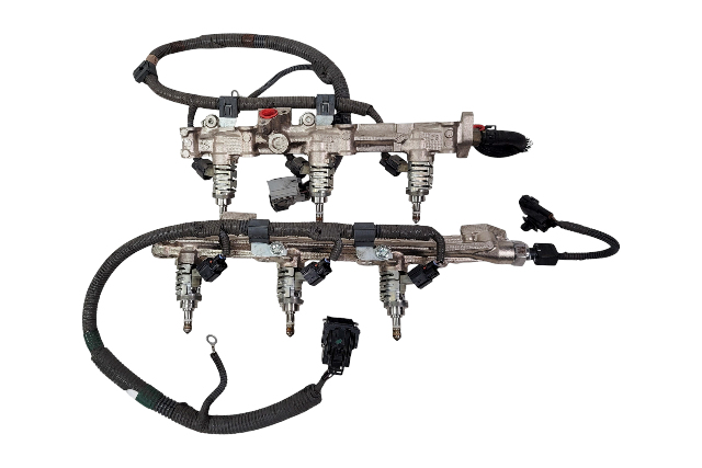 2015-2018 Lexus RC350 Fuel Injectors With Delivery Pipe Right/Left, 23808-31070, F007, OEM, 2015, 2016, 2017, 2018