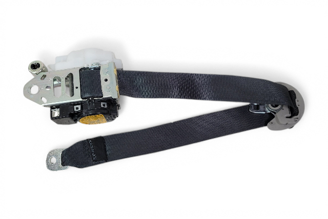 2013-2015 Lexus ES300h Seatbelt Front Left/Driver Seat Belt Black 73220-33470-B0, F010, OEM, 2013, 2014, 2015